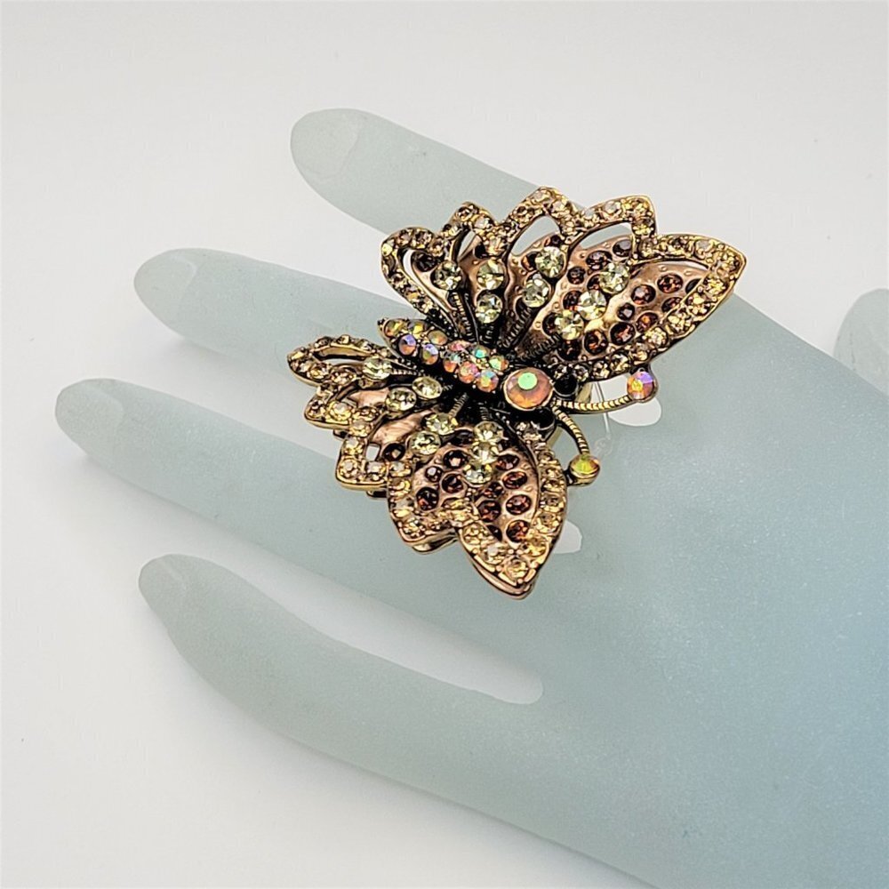VINTAGE Gold Rhinestone Butterfly Stretch Ring - Picture 3 of 14